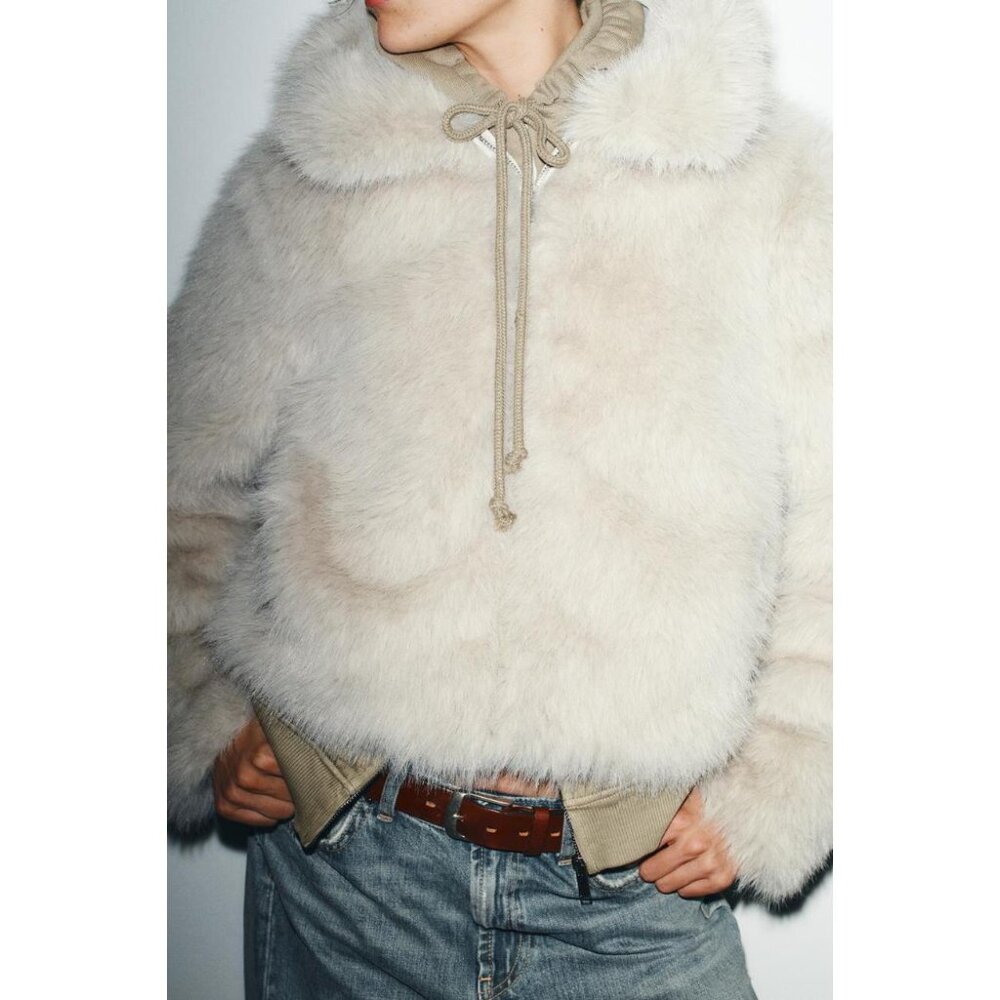 ZARA SHORT FAUX FUR COAT WITH ZIP